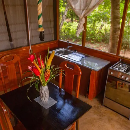 Coco House Tambopata Guest House Puerto Maldonado Exterior photo